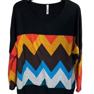 Boutique Compass Blouse Women’s Size Large Top Black with Cheveron K205‎